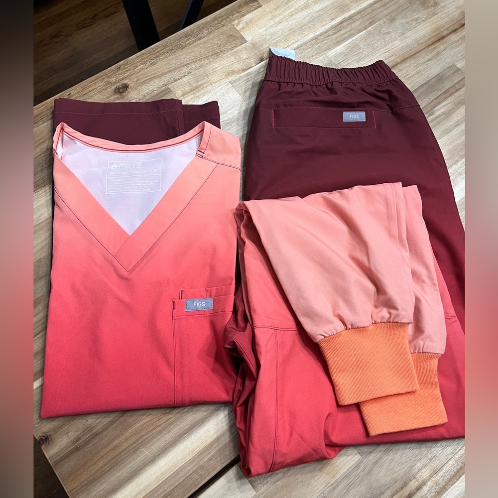 Figs Mens Scrub size M; Like new; Hombre Free-x Leon top & Tansen jogger